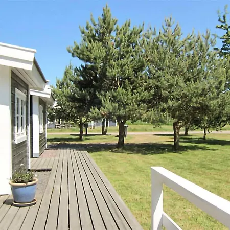 3 Bedroom In Aakirkeby Vester Somarken